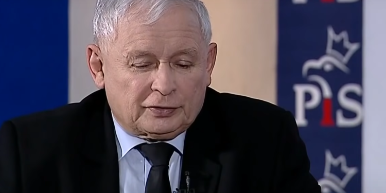 Szef SLD Włodzimierz Czarzasty stwierdził, że prezes PiS Jarosław Kaczyński został ograny przez swoich młodszych kolegów.