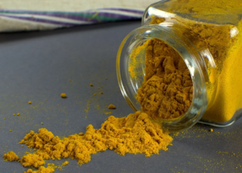 Naturalne spalacze tłuszczu, jest ich dużo, ale same nie pomogą, powinna towarzyszyć im odpowiednia dieta, a także aktywność fizyczna