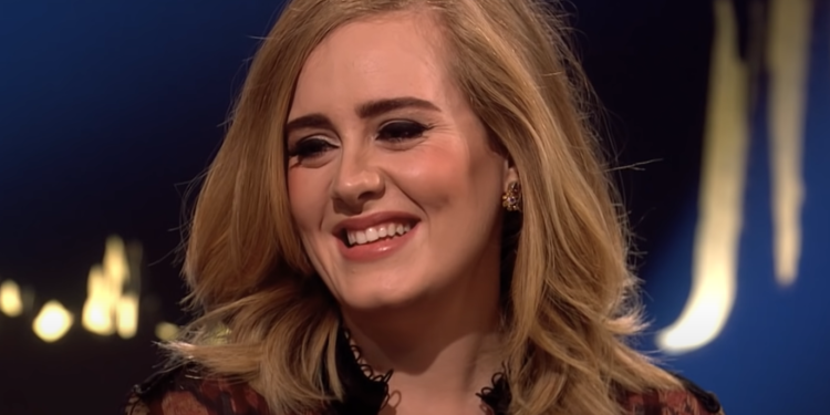 Adele mocno schudła, jej waga spadła dramatycznie, wszystko widać na zdjęciach w serwisie Instagram, jaka dieta zrobiła taką różnicę?