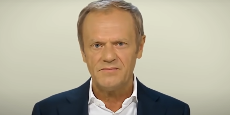 Zmarł Ryszard Ronczewski, śmierć aktora pogrążyła w smutku wiele osób, na ten temat wypowiedział się także Donald Tusk.