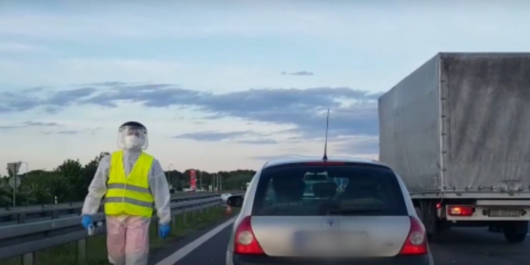 Niemcy informują, że zostanie wprowadzona kwarantanna dla Polaków przyjeżdzających z części naszego kraju.