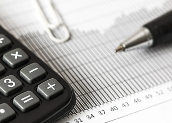 Nowy JPK VAT, czyli Jednolity Plik Kontrolny VAT już obowiązuje. Jest to połączenie ewidencji VAT z deklaracją.