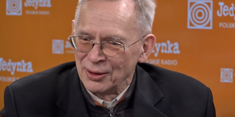 Wirusolog i mikrobiolog profesor Włodzimierz Gut ostrzega, że liczba zgonów spowodowanych COVID-19 może drastycznie wzrosnąć.