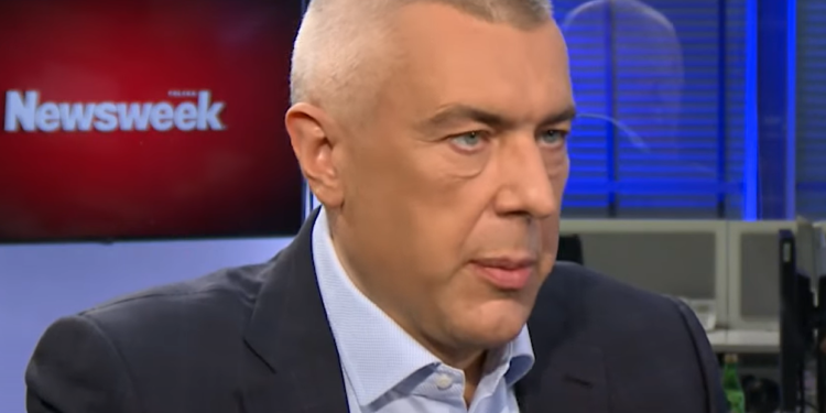 CBA zleciła przeszukanie domu prawnika we Włoszech miejscowym karabinierom, zabezpieczono dokumenty, Roman Giertych usłyszał zarzuty.