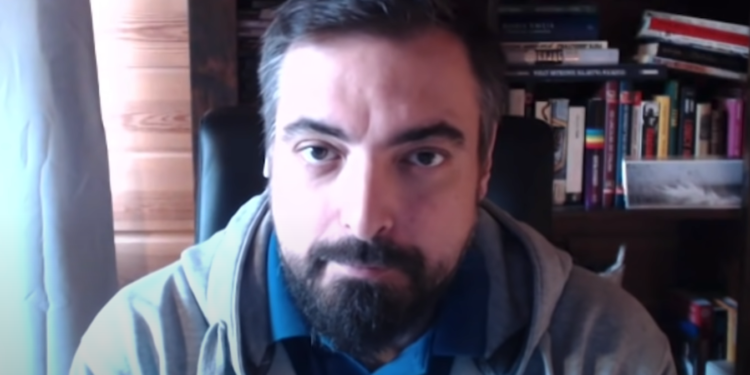 Tomasz Sekielski, twórca "Tylko nie mów nikomu i "Zabawa w chowanego" zapowiedział, że w następnym filmie pojawi się kardynał Dziwisz