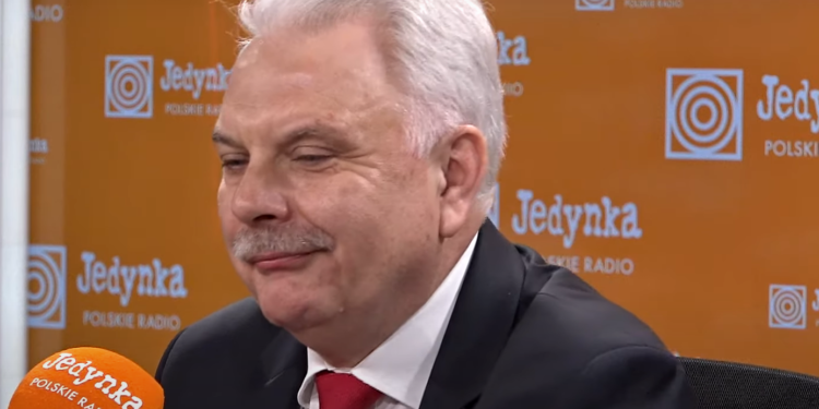 Ministerstwo zdrowia podjęło decyzję odnośnie 1 listopada, wiceminister zdrowia Waldemar Kraska potwierdził co czeka nas na Święto Zmarłych.