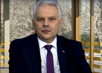 Wiceminister zdrowia Waldemar Kraska wypowiedział się w mediach na temat nowych obostrzeń które rząd zamierza wprowadzić w związku z COVID-19
