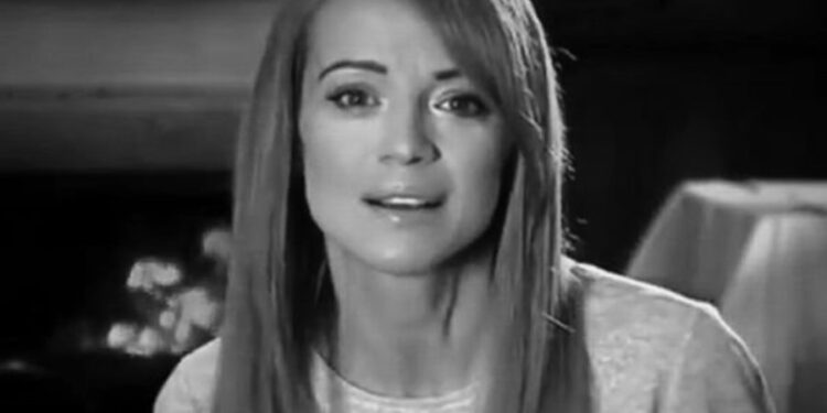 Anna Przybylska: śmierć zabrała ją 5 lat temu (rak), osierociła dzieci, Córka Oliwia jest najstarsza, Jarosław Bieniuk wychowuje je sam.