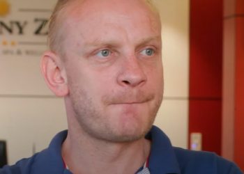 Bartosz Żukowski, czyli znany z serialu "Świat według Kiepskich" Waldek, bierze rozwód, teraz jego żona zdobyła się na szokujące wyznanie.