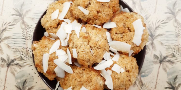 Szybki Przepis na i proste w wykonaniu najlepsze ciastka, które w mig znikną z talerzy, kokosanki które podbiją serca domowników i gości