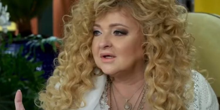 Strajk kobiet: Magda Gessler, gwiazda stacji TVN i show "Kuchenne Rewolucje" poparła w serwisie Instagram inicjatywę autorstwa Marty Lempart