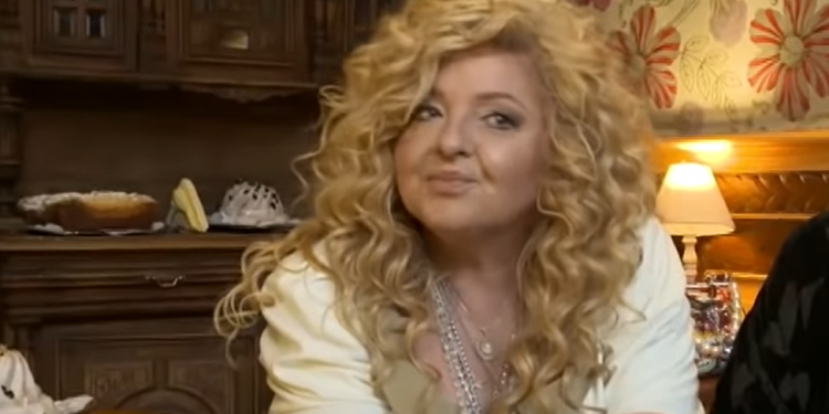 Skandal związany z restauracją "Schronisko Smaków" i afera jaka w związku z nim wyniknęła spowodowała, że Magda Gessler się tłumaczy.