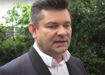 Ile zarabiają i jak mieszkają gwiazdy Disco Polo? W grę wchodzą ogromne sumy pieniędzy, domy gwiazd disco polo opływają w luksusy.