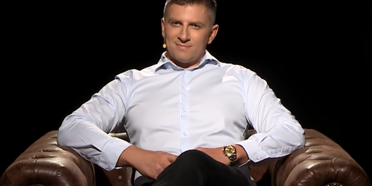 Komentator TVP, Mateusz Borek, użył mocnych słów w stosunku do reprezentacji po kompromitujące porażce 2:0 w meczu Włochy-Polska.