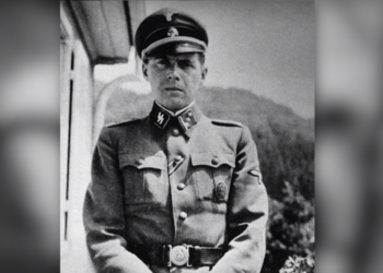 II wojna światowa: Anioł Śmierci z Auschwitz, Josef Mengele, uciekł z obozu chwilę przed wkroczeniem wojsk czerwonoarmistów.