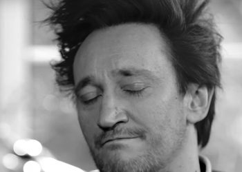 Michał Wiśniewski został obnażony przez własną matkę, która wyznała że jego problemem jest alkohol, lider ich Troje jest chory