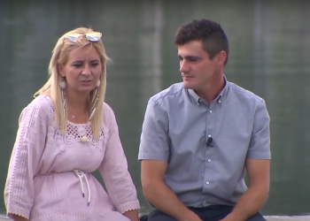 Sara z programu "Rolnik Szuka Żony" w TVP zaprezentowała piękny pierścionek, para zdecydowała się na zaręczyny, Karol może żałować.