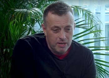 Od jakiegoś czasu spekuluje się, ze Fryderyk Chopin mógł być biseksualny, ostatnio Tymon Tymański przyznał, że również lubi mężczyzn.