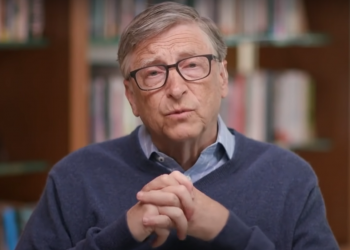 Bill Gates stwierdził w jednym z ostatnich wywiadów, że szczepionka na koronawirusa COVID-19 spowoduje powrót do normalności dla świata.