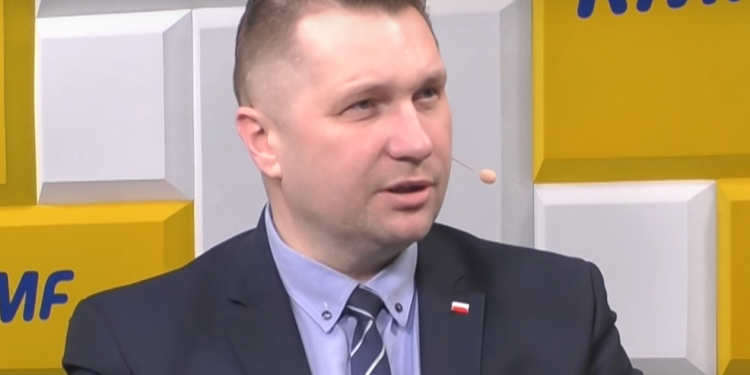 Po 1 stycznia rząd PiS przejdzie małą restrukturyzację, powstanie nowe ministerstwo, na którego czele stanie Przemysław Czarnek.