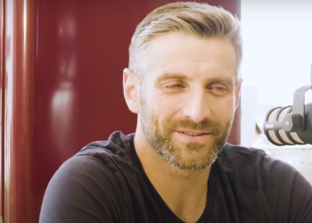 Wpadka jaką zaliczył Maciej Dowbor w serwisie Instagram rozeszłą się szerokim echem, nagranie utworu Pawła Domagały promuję kolejną Domówkę.