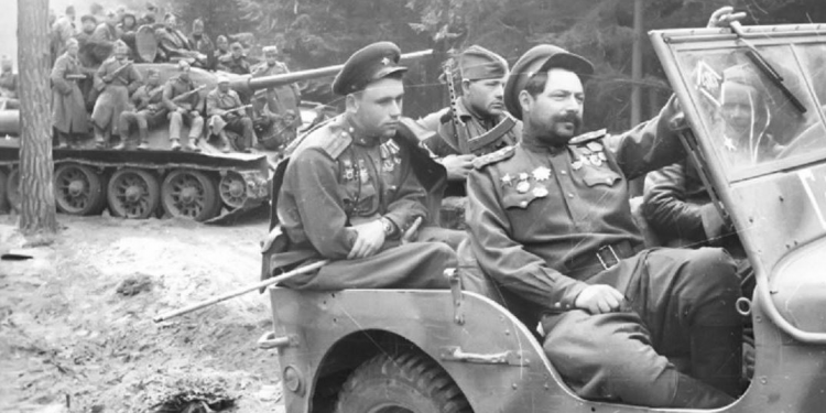 II wojna światowa: Wkroczenie Armii Czerwonej do naszego kraju oznaczało gwałty radzieckich żołnierzy na Polkach, jak się przed tym broniły?