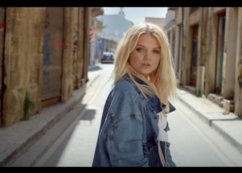 Metamorfoza jaką ostatnio przeszła Margaret zrodziła bolesne plotki na jej temat, choroba (depresja) na jaką się leczyła stała się również powodem do podsycania pogłosek.