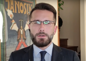 Wicerzecznik PiS Radosław Fogiel stwierdził, że nowe obostrzenia odnośnie COVID-19 niedługo wejdą w życie czy grozi nam narodowa kwarantanna?