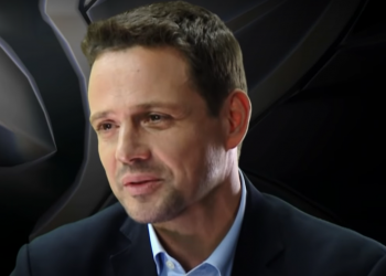 Skandal w warszawskim Ratuszu, władze wiedziały, że oczyszczalnia Czajka może ulec awarii, zdecydowano się na utajnienie raportu.