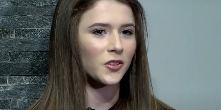 Zwyciężczyni "The Voice Kids" oraz konkursu "Eurowizja Junior", Roksana Węgiel dotychczas kojarzona była z TVP teraz widziano ją jednak w TVN