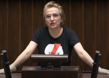 Protest w kościele: Minister Zbigniew Ziobro złożył wniosek o uchylenie immunitetu posłance Joannie Scheuring-Wielgus (Lewica).