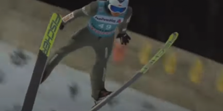 Skoki narciarskie: Wielki mistrz sprzed lat Simon Ammann nie zdobył jeszcze kwalifikacji w tegorocznych zawodach o Puchar Świata.