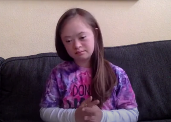 Gdy Renee Garcia dowiedziała się, że jej córka, Kennedy urodzi się z zespołem Downa, radzono jej żeby ją oddała, teraz dziewczyna to modelka.