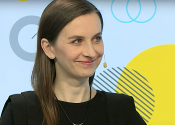 Europosłanka Sylwia Spurek opublikowała w serwisie Twitter swoją propozycję, którą nazwała "5 dla branży roślinnej". Jej pomysł zakłada...