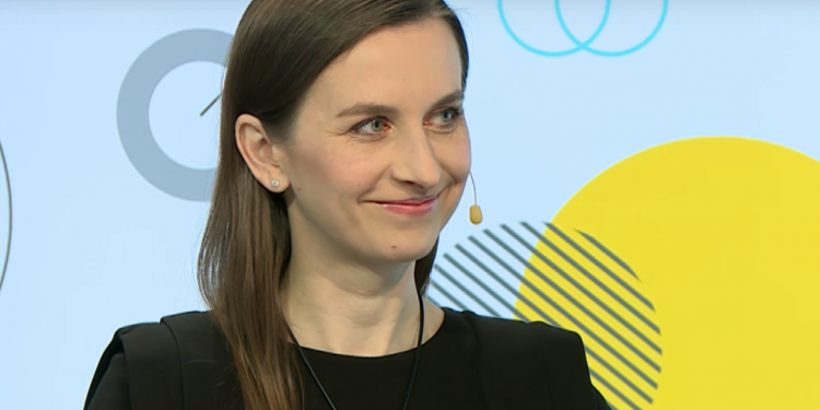 Europosłanka Sylwia Spurek opublikowała w serwisie Twitter swoją propozycję, którą nazwała "5 dla branży roślinnej". Jej pomysł zakłada...