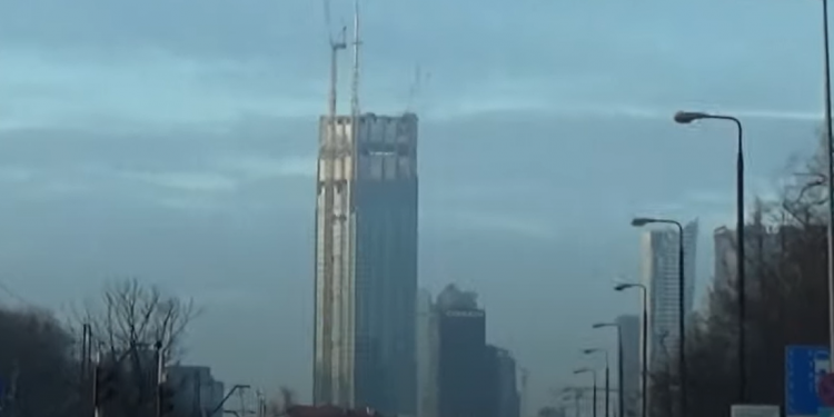 W Warszawie powstaje najwyższy budynek w Unii Europejskiej, Varso Tower ma wznosić się na wysokość 310 metrów i mieć 53 piętra.