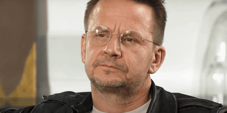 Syn umarł mu na rękach. Wstrząsające fakty o znanym aktorze