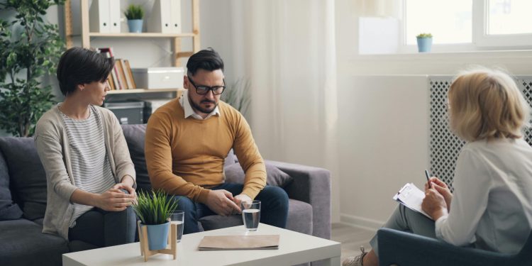 Psychoterapia par – kiedy jest niezbędna i jak ją zacząć?