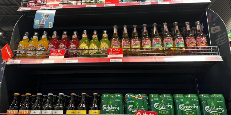 Miliony idą na reklamę piwa, a nieletni mają miliony godzin do utopienia